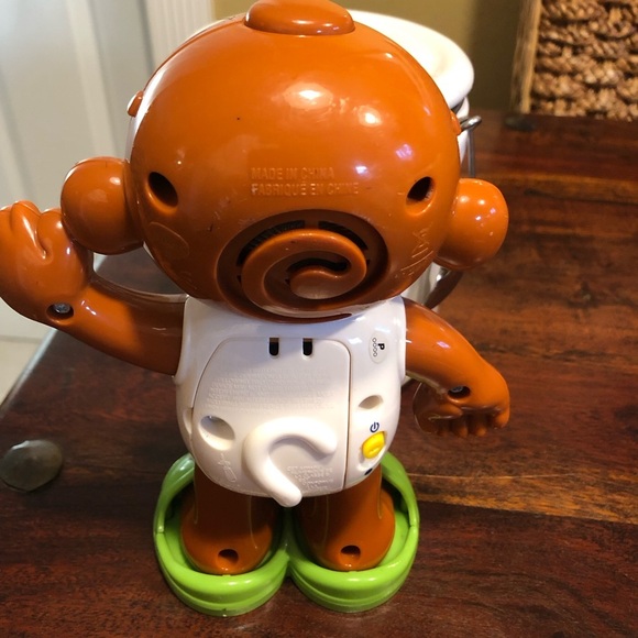 Vtech Dress & Discover Friend Talking Monkey Lights  Sounds Learning Toy Toddler - Picture 5 of 13